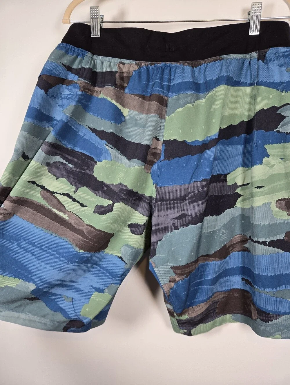 Lululemon Core Shorts Cactus Camo Desert Teal Vintage Green Mens Size Large